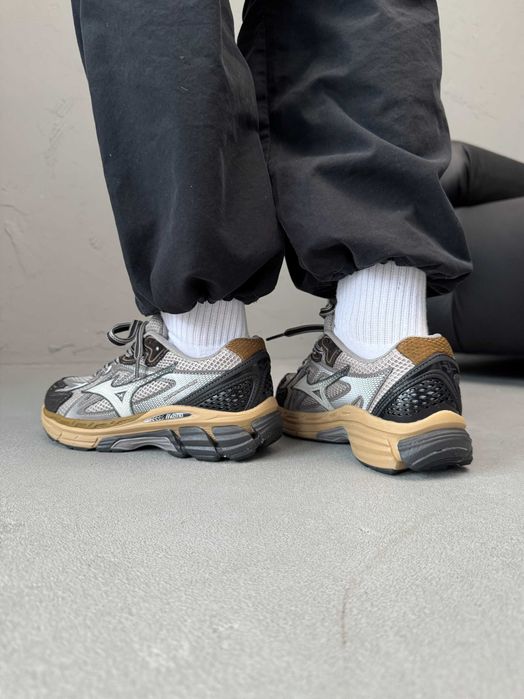 Кросівки Mizuno Halo Mix Cameo Grey/Ebony premium