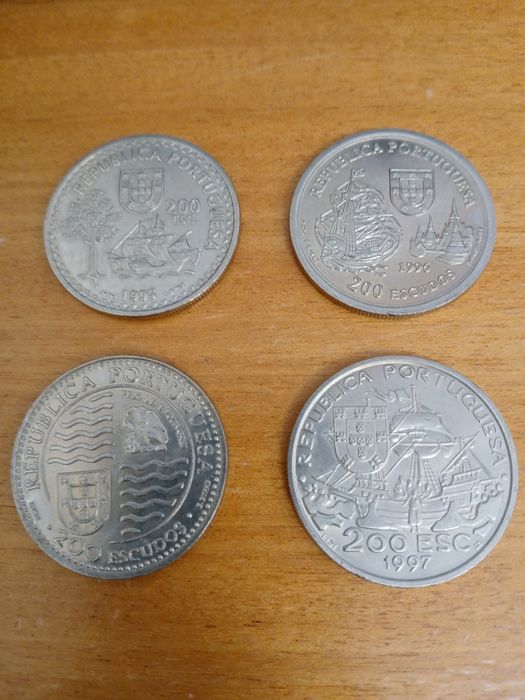 Moedas 200 escudos