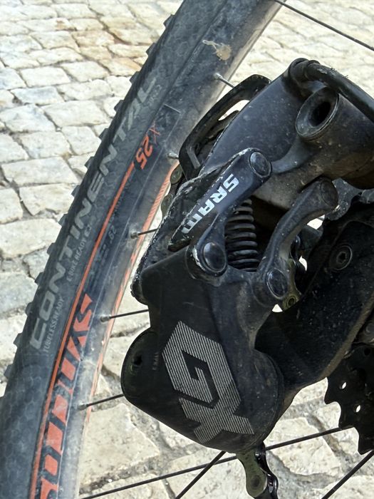 Scott scale 925 carbono