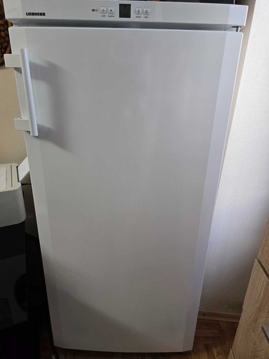 Морозильна камера із системою NoFrost  фірми LIEBHERR