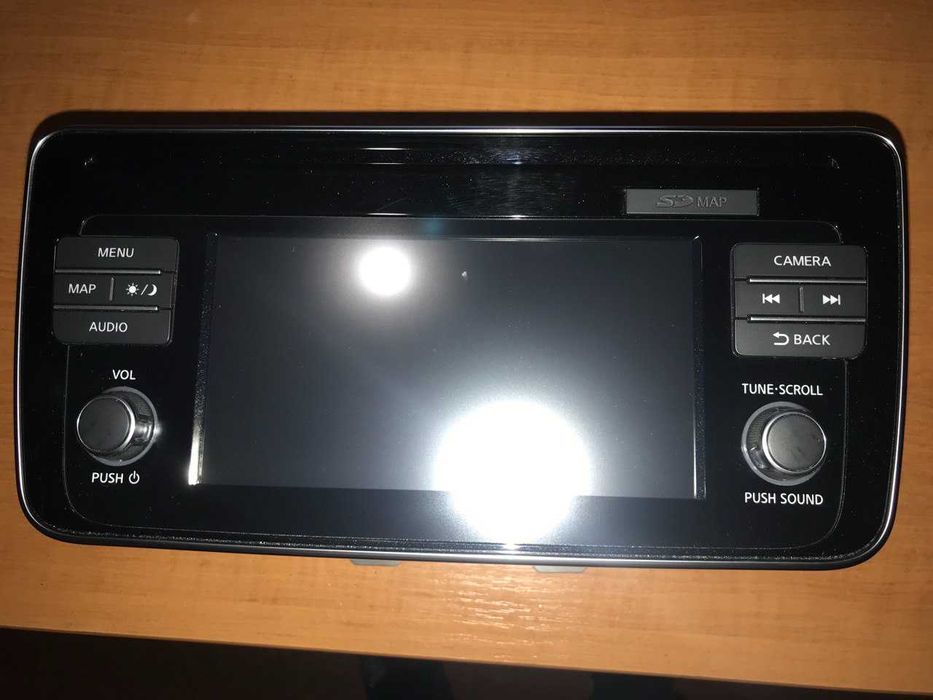 чверть права задня Ніссан Ліф 2018