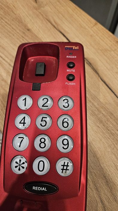 Telefon stacjonarny Dartel