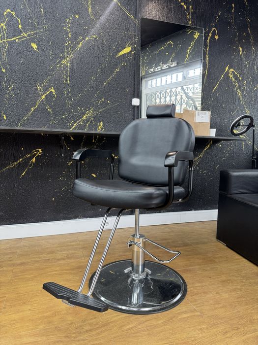 3 Cadeiras hidraulica nova nunca usada