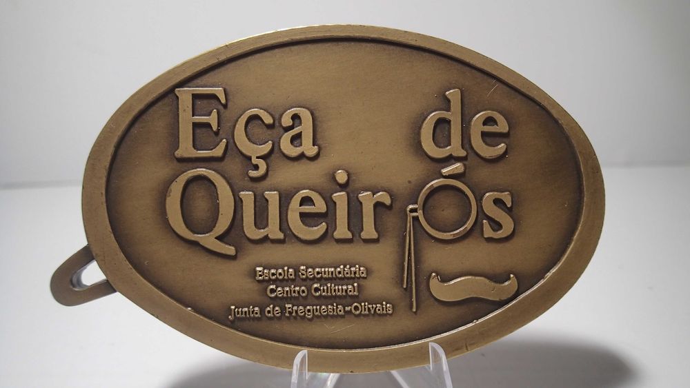 Placa em Bronze Eça de Queiroz