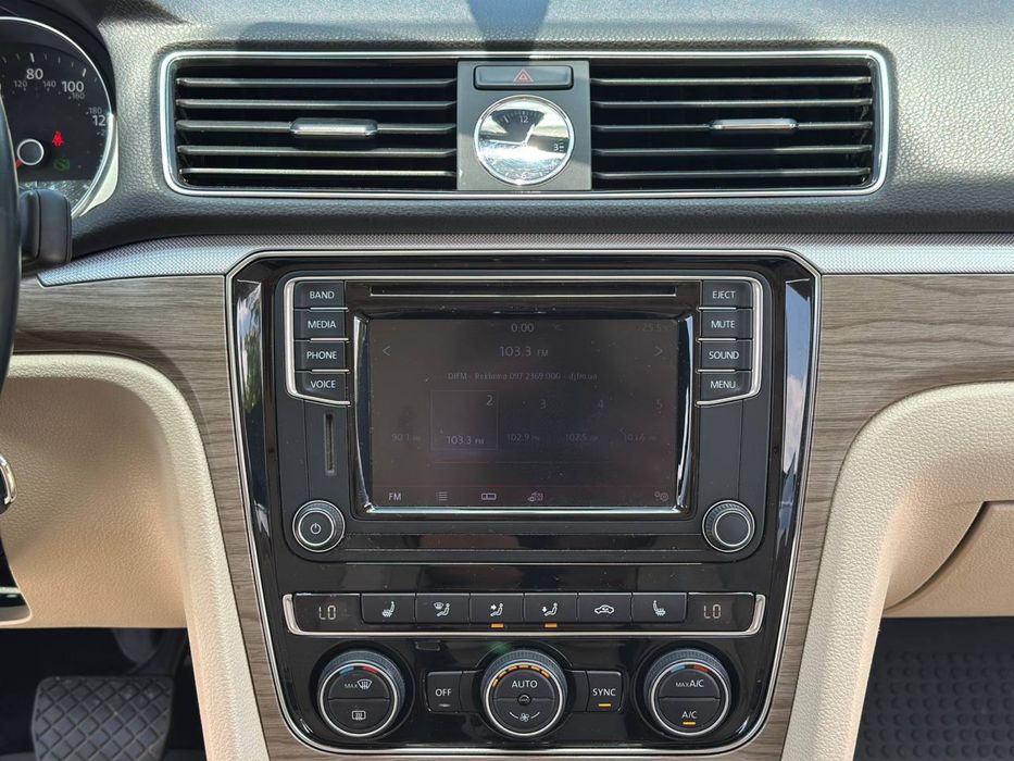Volkswagen Passat 2016