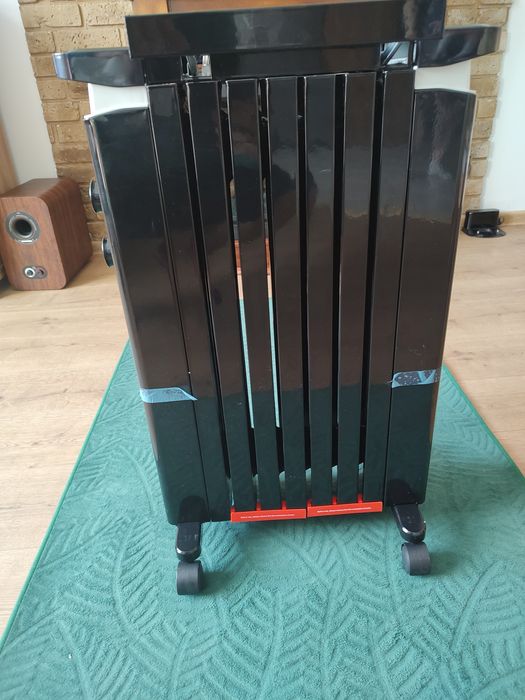 Grzejnik olejowy 1500W z kółkami cost way
