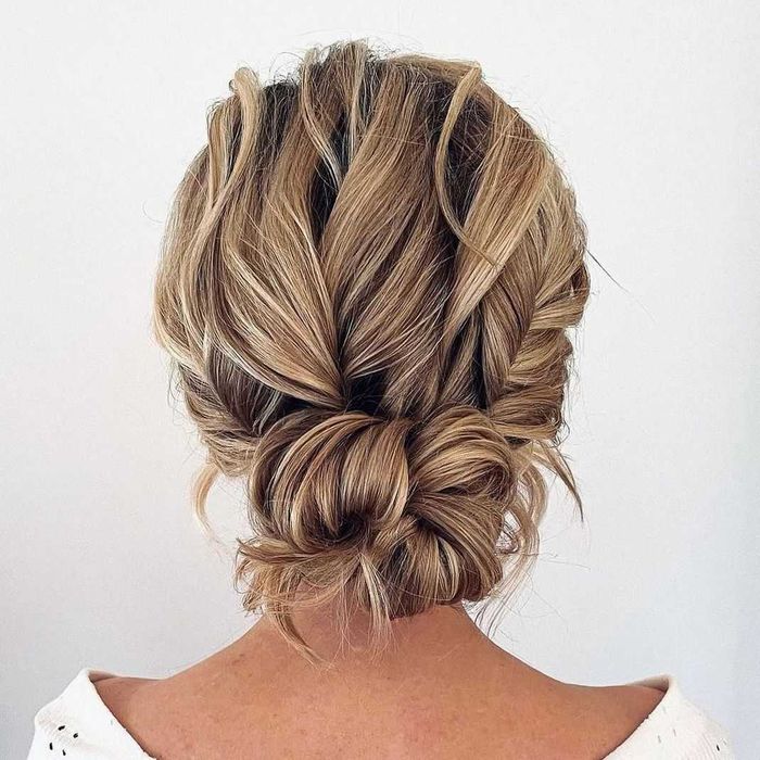 Візажист укладка мейкап макіяж і зачіска швидко Київ, візаж локони