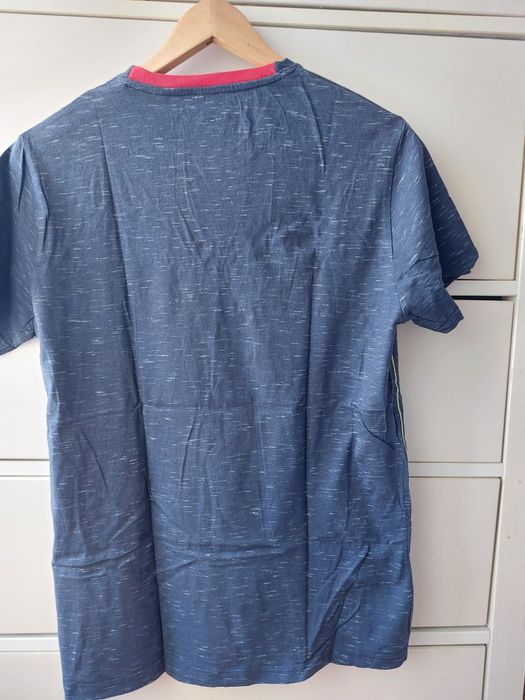 T-shirts menino. Marca: Tiffosi.