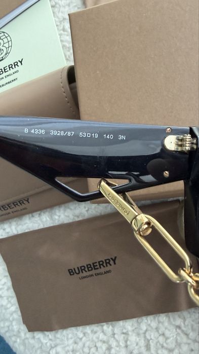 Окуляри  Burberry