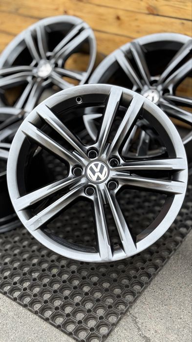 Диски 5/112 r18 Volkswagen оригінал