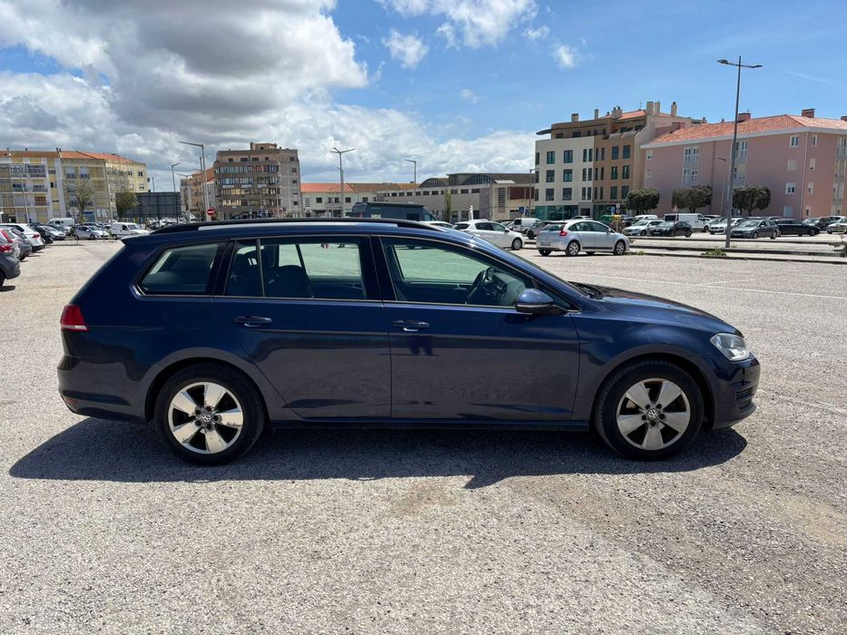 VW Golf Variant VII