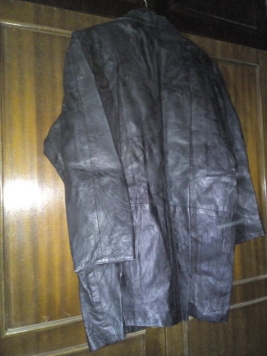 casaco de senhora em pele trabalhada em preto XL