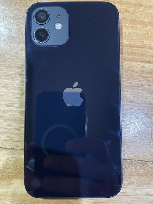 iPhone 12 64GB sem face id