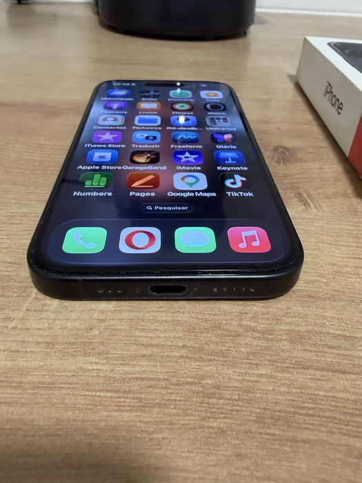 Iphone 16 praticamente como novo