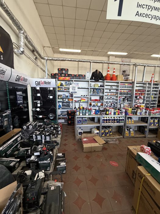 Оренда комерційного приміщення район Фоззі