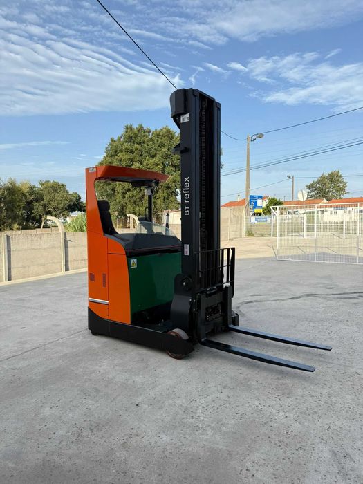 TOYOTA 48V IMPILHADOR STACKER 6750mm