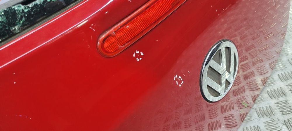 Кришка багажника ляда Volkswagen Beetle 1998-2010