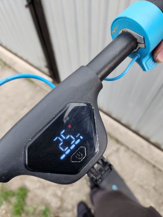 Електросамокат Blaupunkt ESC608.