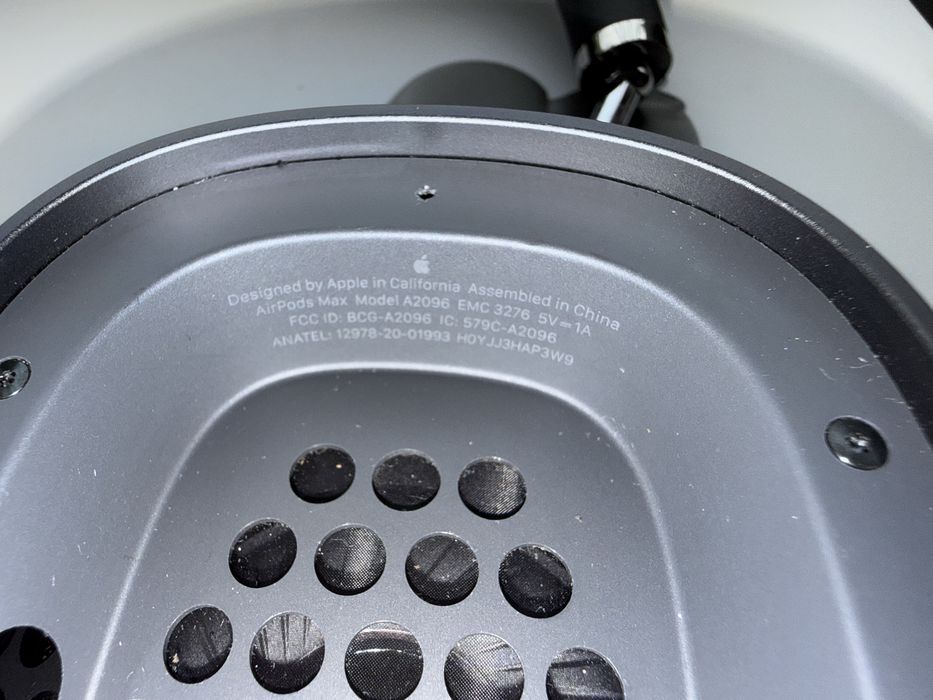 AirPods Max 1 gen.