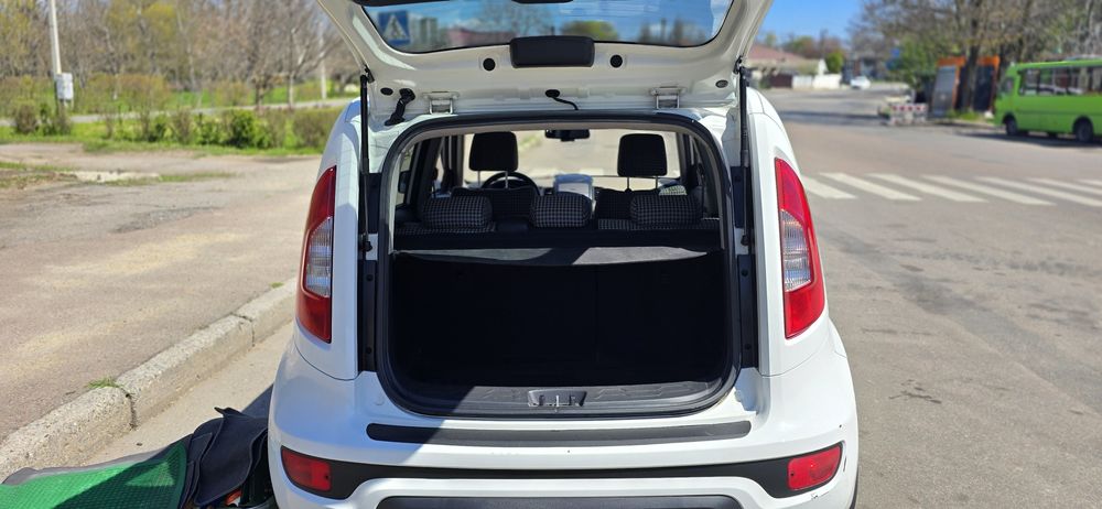 Продам KIA Soul 2012 года.