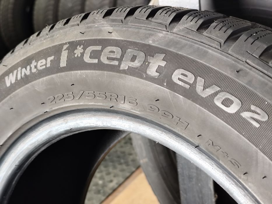 Резина, шины R-16 225/55 99H "Hankook"