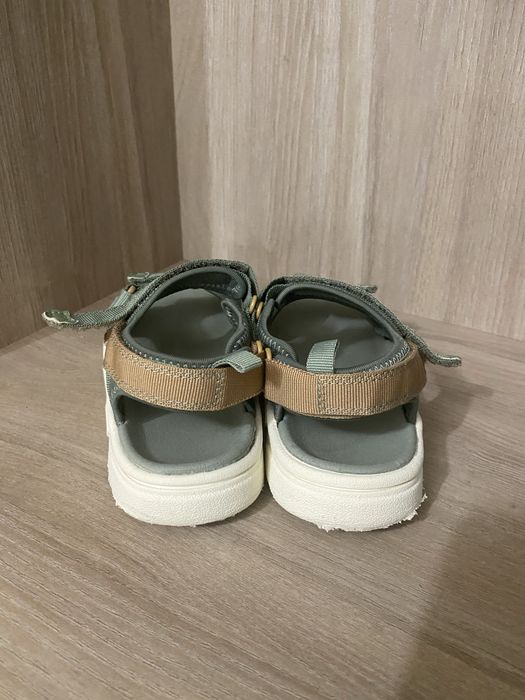 Босоніжки H&M на хлопчика 28-29 розміру