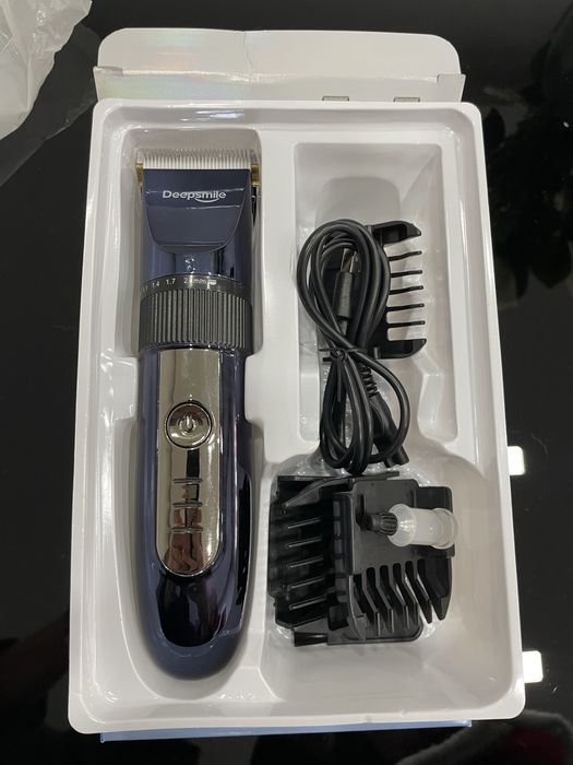 Maquina de cortar cabelo profissional