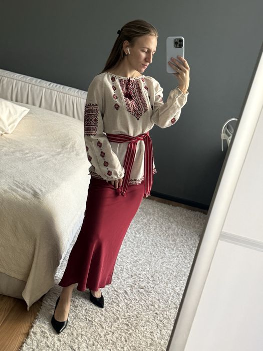 Вишиванка вишивана сорочка ручна вишивка