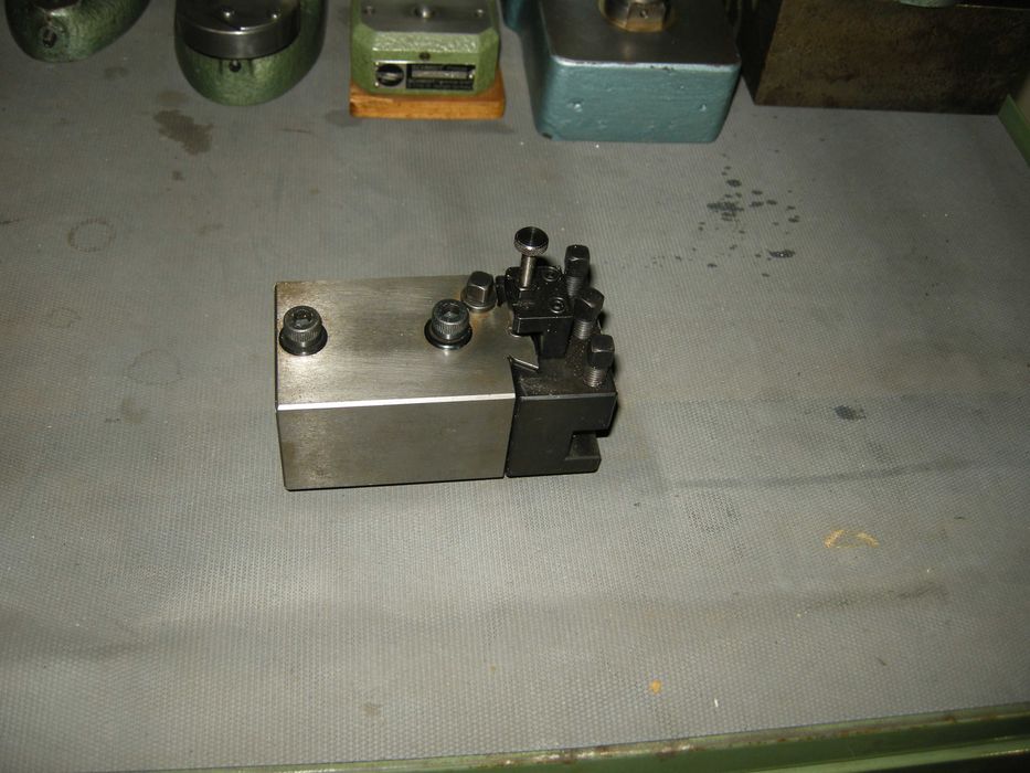 Akcesoria do tokarki Schaublin 102 CNC