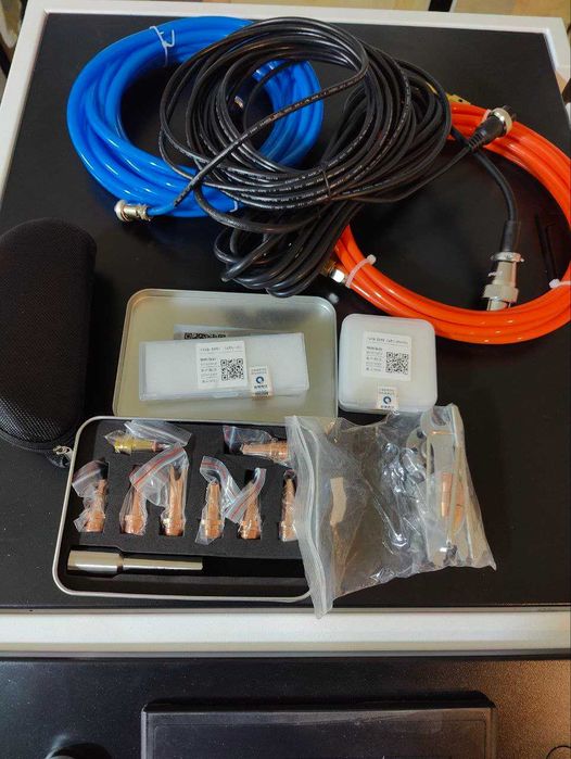 Апарат лазерної зварки MAX 2000W  4 в 1