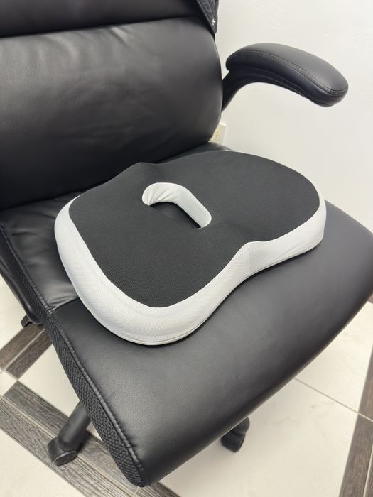 Ортопедична подушка на стілець крісло в автомобіль з memory foam