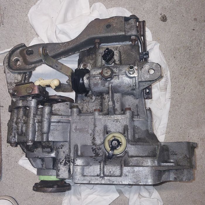 Skrzynia biegów Volkswagen caddy II/ Volkswagen Golf III