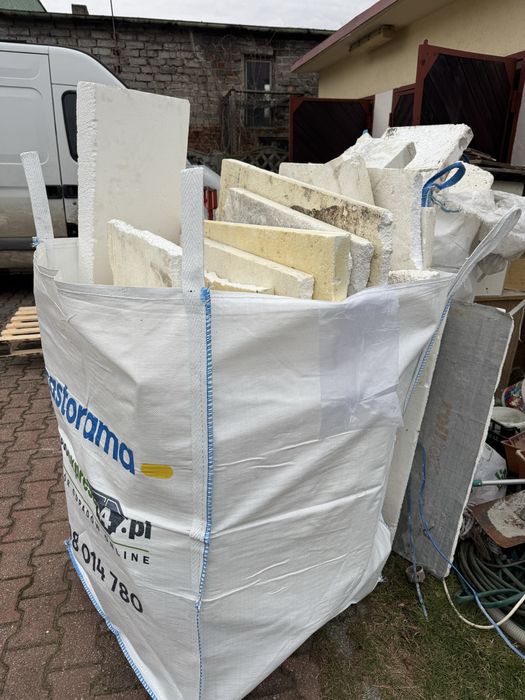 Oddam styropian po budowie, skrawki i pełne płyty