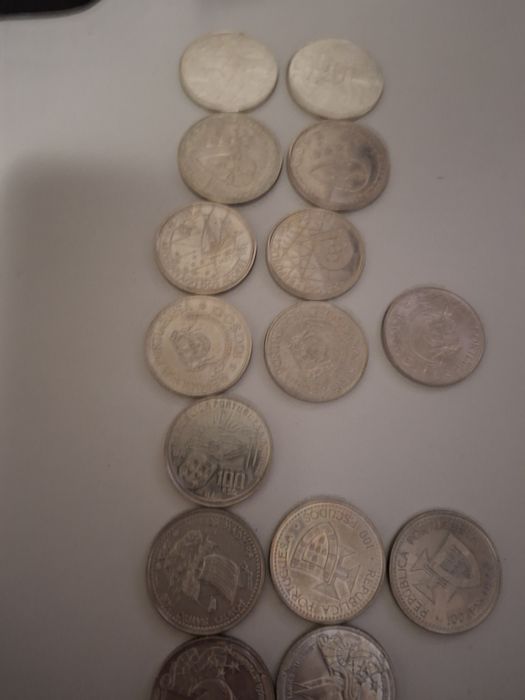 Coleção 36 moedas 100, 200 e 250 escudos