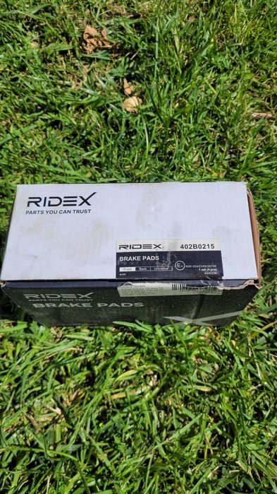 AUDI Kit discos ventilados e partilhas Travões Frente **NOVOS**