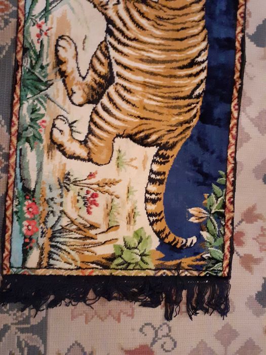 Tapestry with Tiger64740325615233123