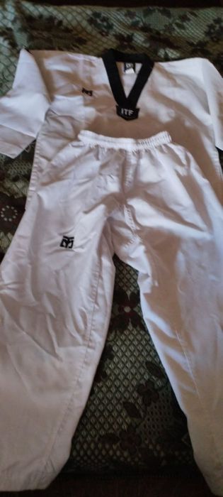 Форма для тхеквондо