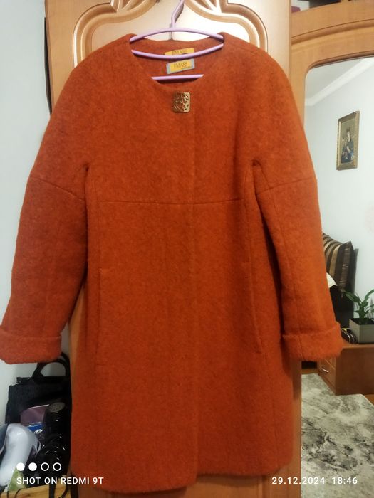 Пальто зимове тепле