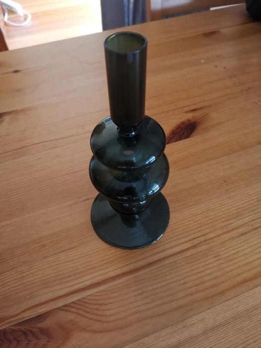 Castiçal verde plástico