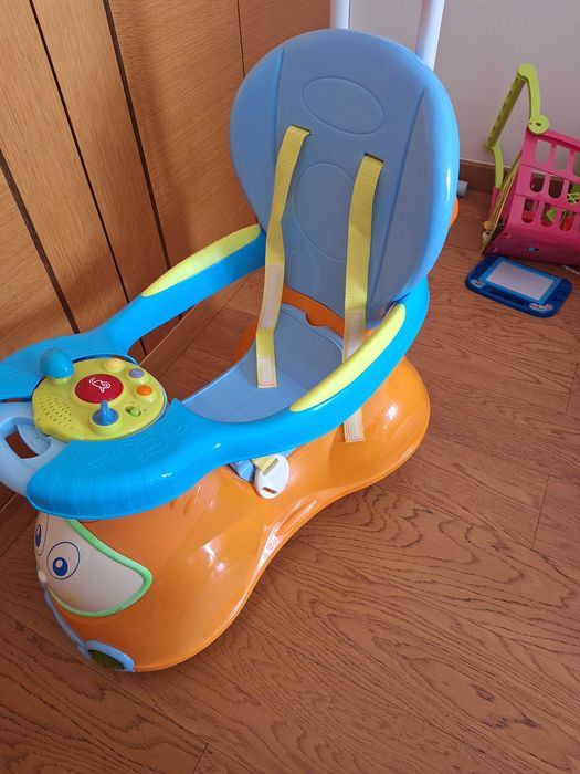 Carro cavalgável Chicco 4em1 - Como novo