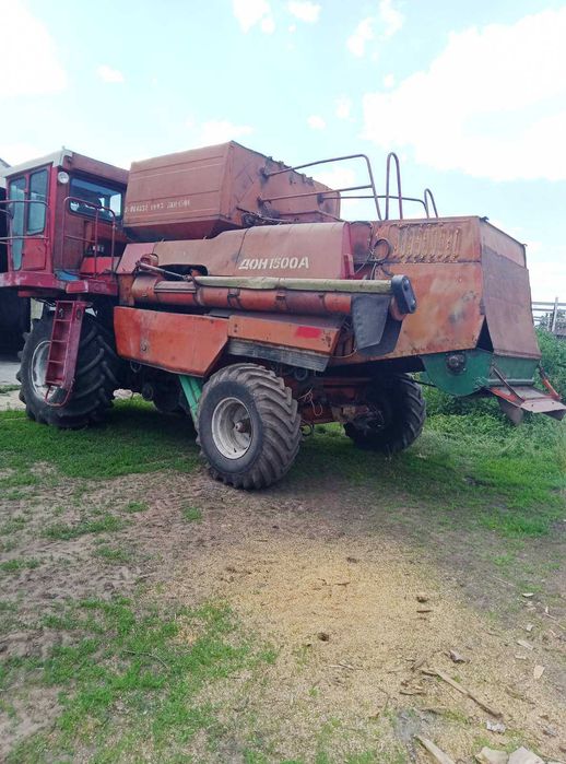 Комбайн Дон 1500А