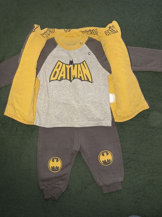 Ubranka dla niemowlaka Batman 68-80