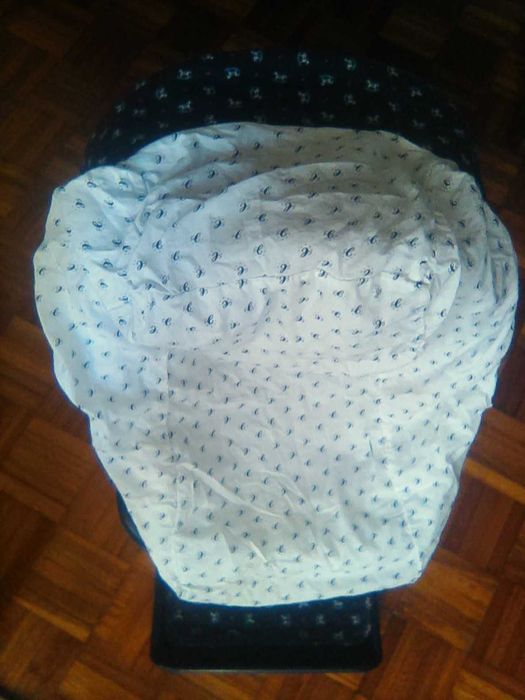 Cadeira / Alcofa de Bebe "CHICO"  Completo - Excelente estado