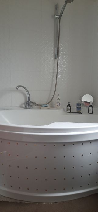 Ванна Ravak з душовою заслонкою змішувач і стійка з шлангом бу