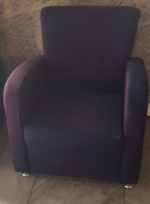 Продается диван, два кресла,уголок