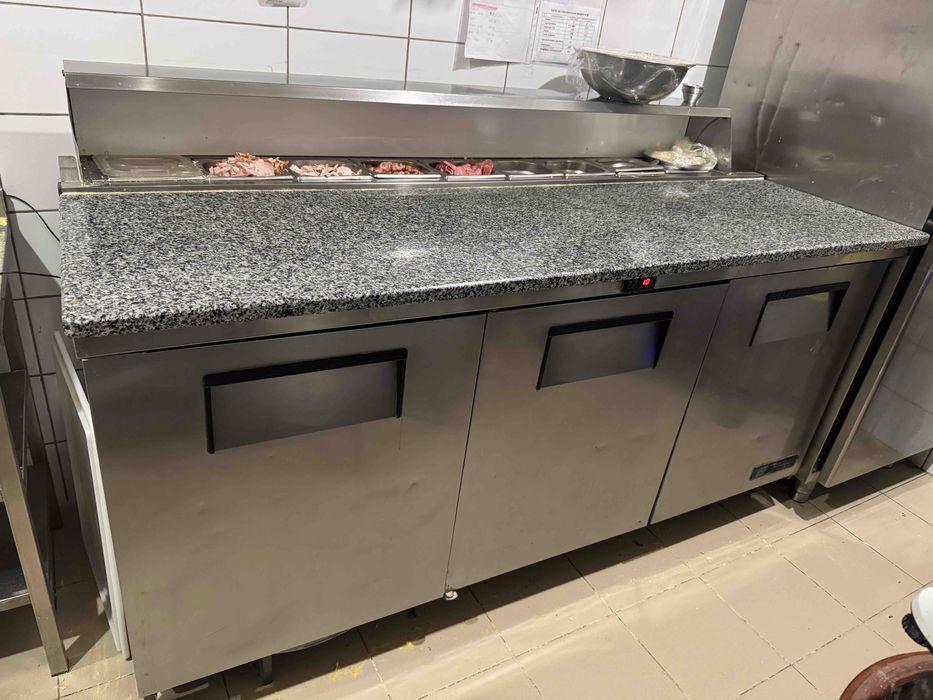 Холодильник  професійний для піци