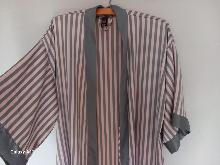 Victoria's Secret szlafrok satynowy damski M/L