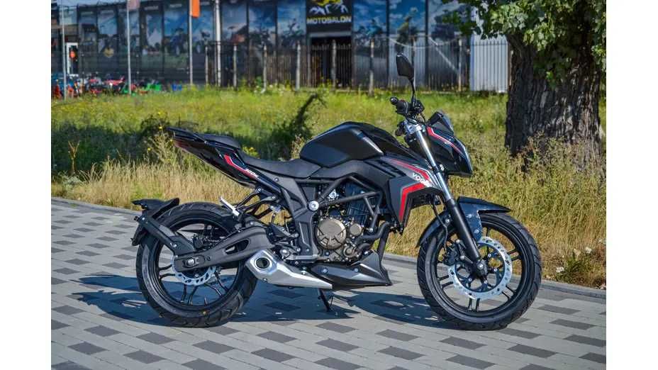 Мотоцикл LONCIN LX300-6 CR6