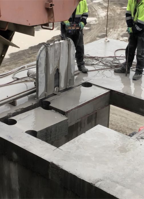 Різка бетону демонтаж алмазне буріння свердління отворів