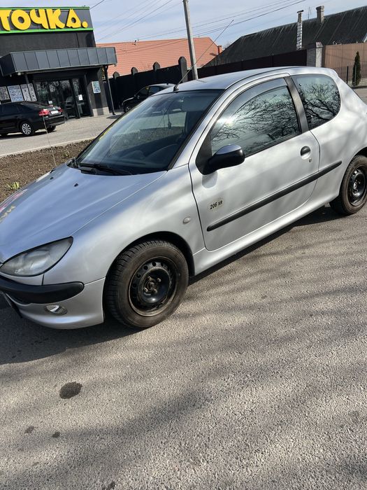 Продам Peugeot 206